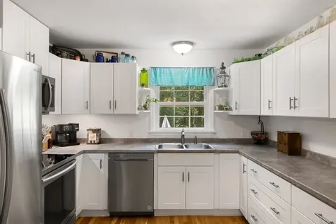 269 Pleasant Ridge Road Goodspring TN 38460