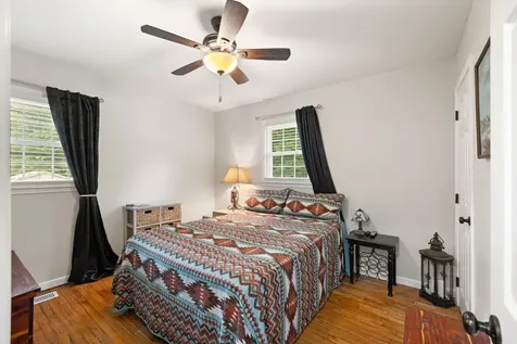 269 Pleasant Ridge Road Goodspring TN 38460