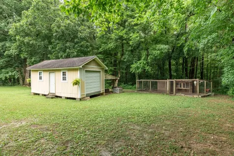 269 Pleasant Ridge Road Goodspring TN 38460