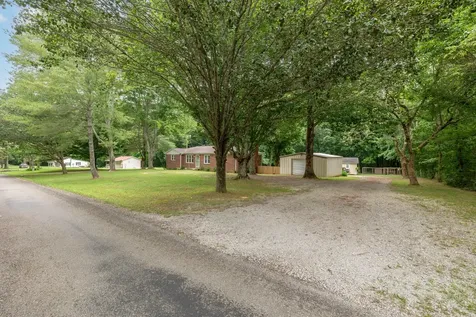 269 Pleasant Ridge Road Goodspring TN 38460