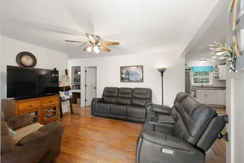 269 Pleasant Ridge Road Goodspring TN 38460