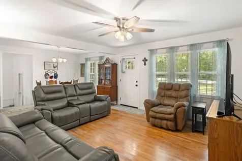 269 Pleasant Ridge Road Goodspring TN 38460