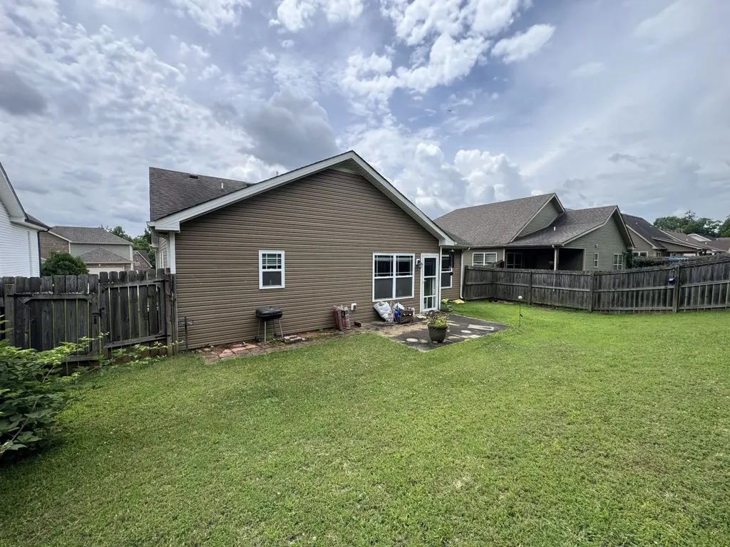 1011 Orchard Hills Drive Clarksville TN 37040