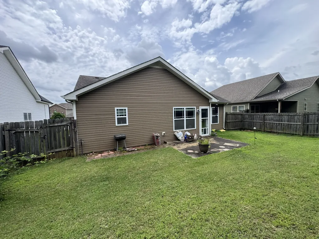 1011 Orchard Hills Drive Clarksville TN 37040