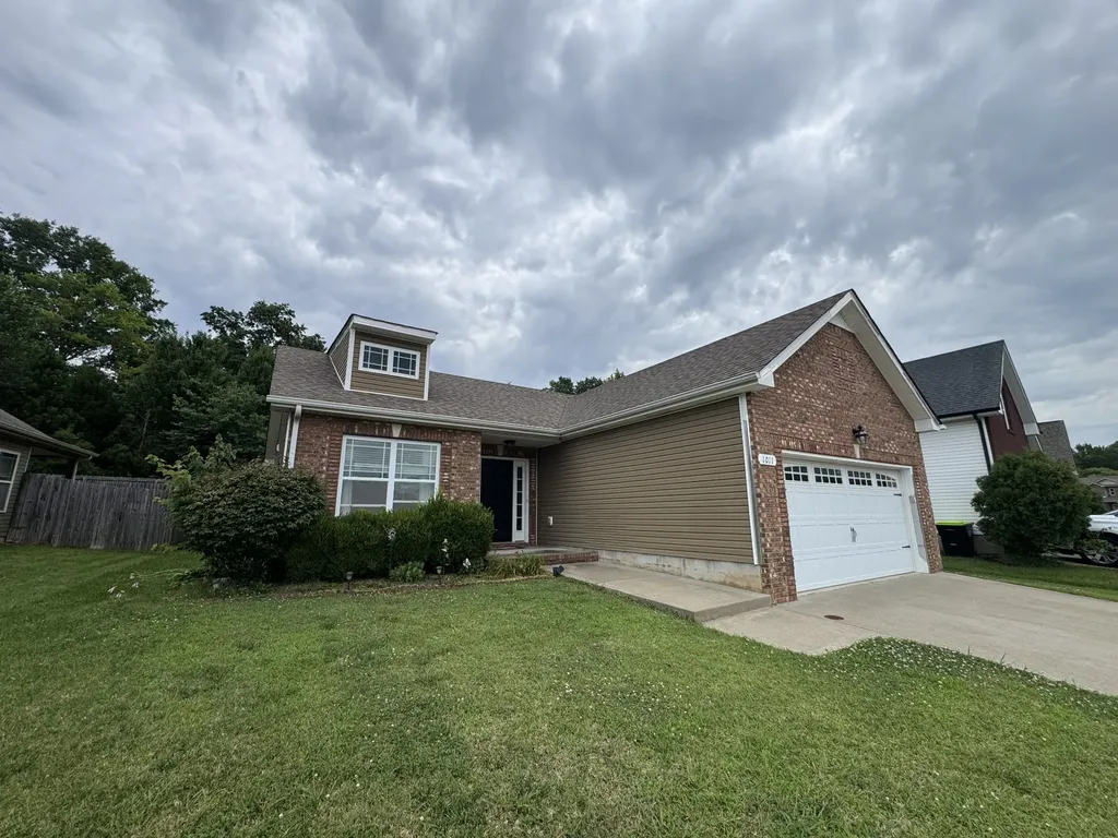 1011 Orchard Hills Drive Clarksville TN 37040