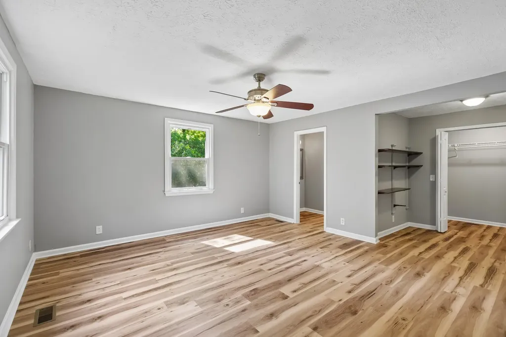 4049 Grays Point Road Joelton TN 37080