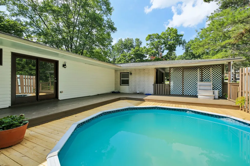 4049 Grays Point Road Joelton TN 37080
