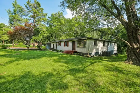 4049 Grays Point Road Joelton TN 37080