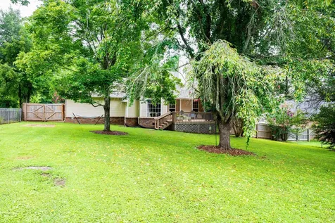 825 Yokley Lane Pulaski TN 38478