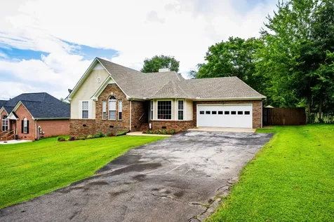 825 Yokley Lane Pulaski TN 38478