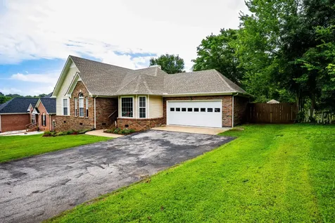 825 Yokley Lane Pulaski TN 38478
