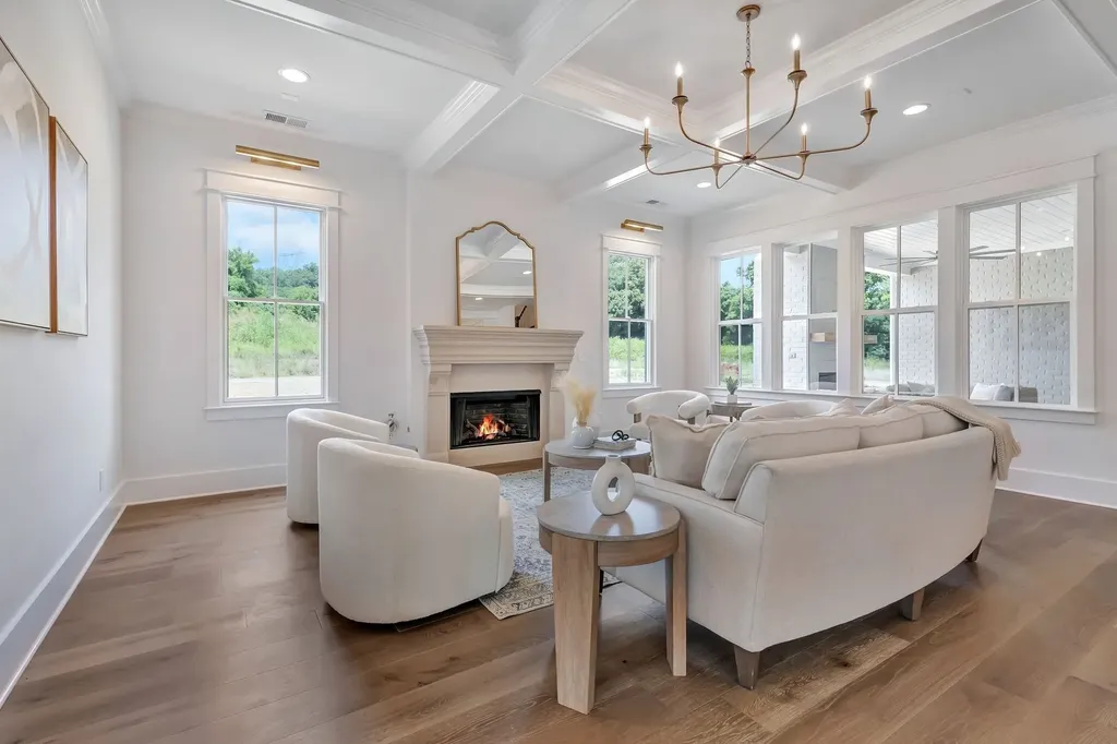 7051 Kinderhook Road Nashville TN 37221