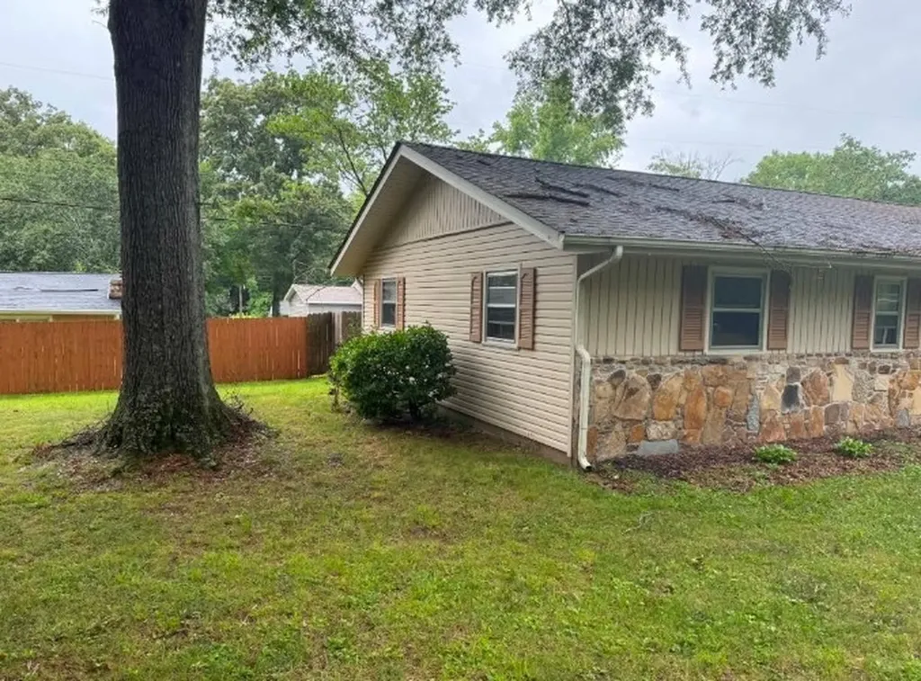 108 Fleming Street Tullahoma TN 37388