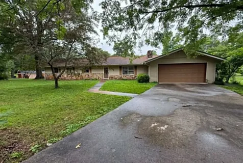 108 Fleming Street Tullahoma TN 37388