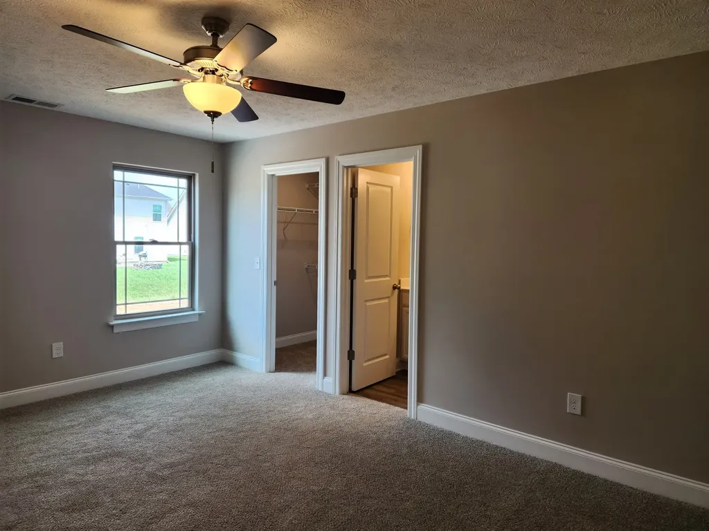 2853 Valley Farms Drive Christiana TN 37037