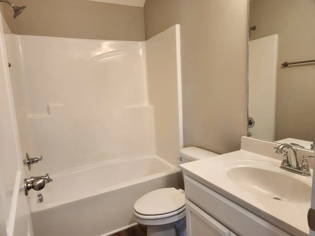 2853 Valley Farms Drive Christiana TN 37037