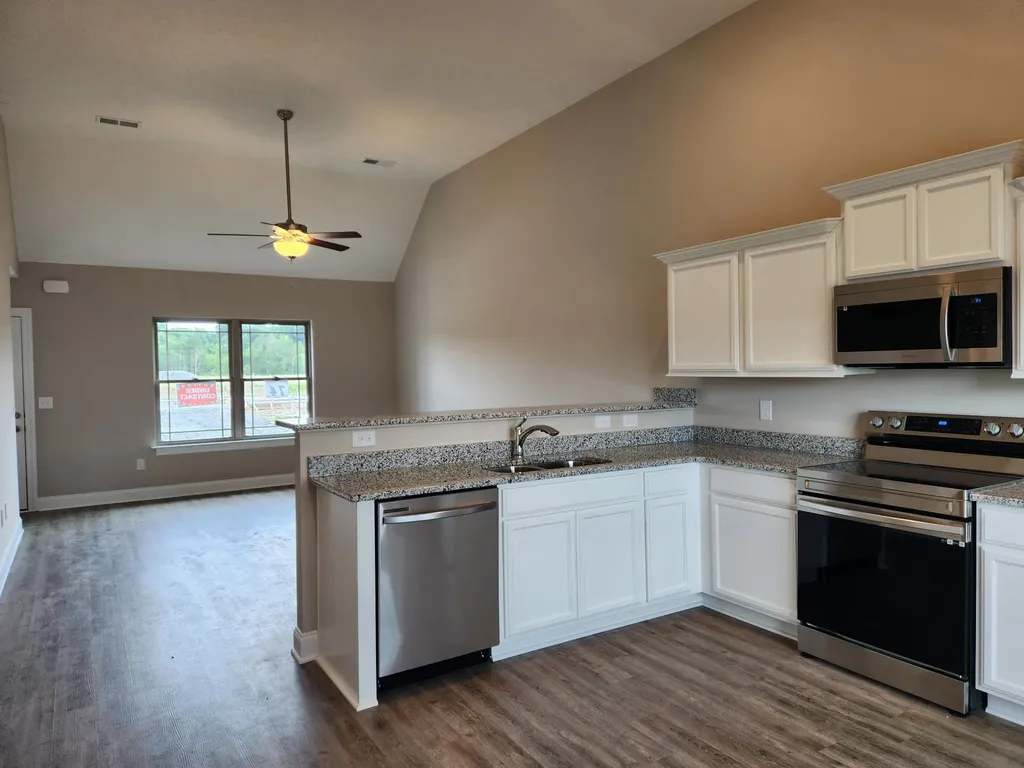 2853 Valley Farms Drive Christiana TN 37037