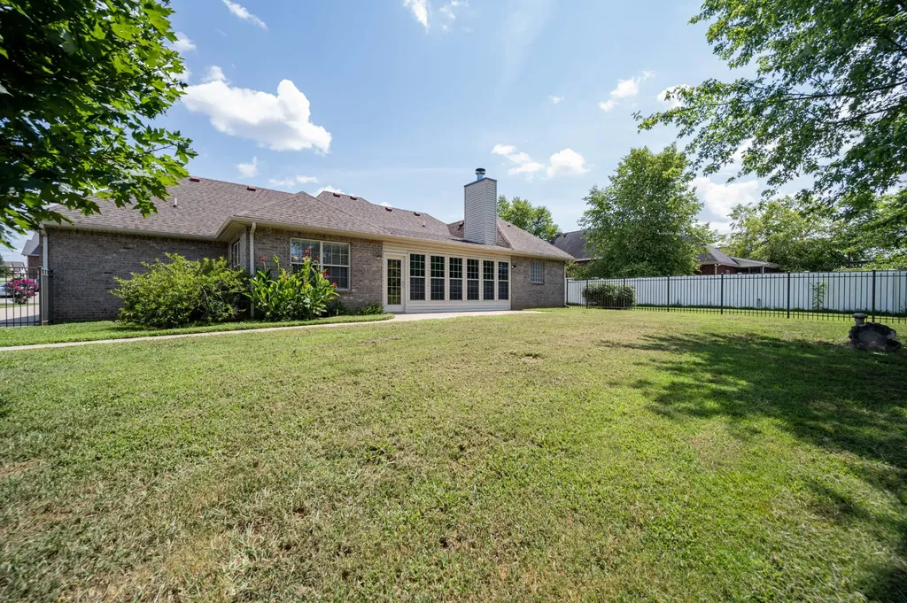 1125 Cascade Falls Drive Murfreesboro TN 37129