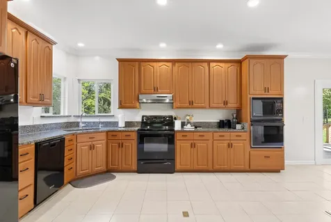 1245 Latimer Lane Hendersonville TN 37075