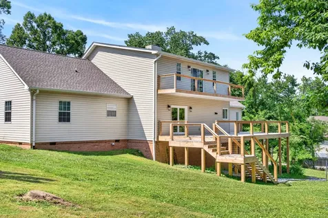 1245 Latimer Lane Hendersonville TN 37075