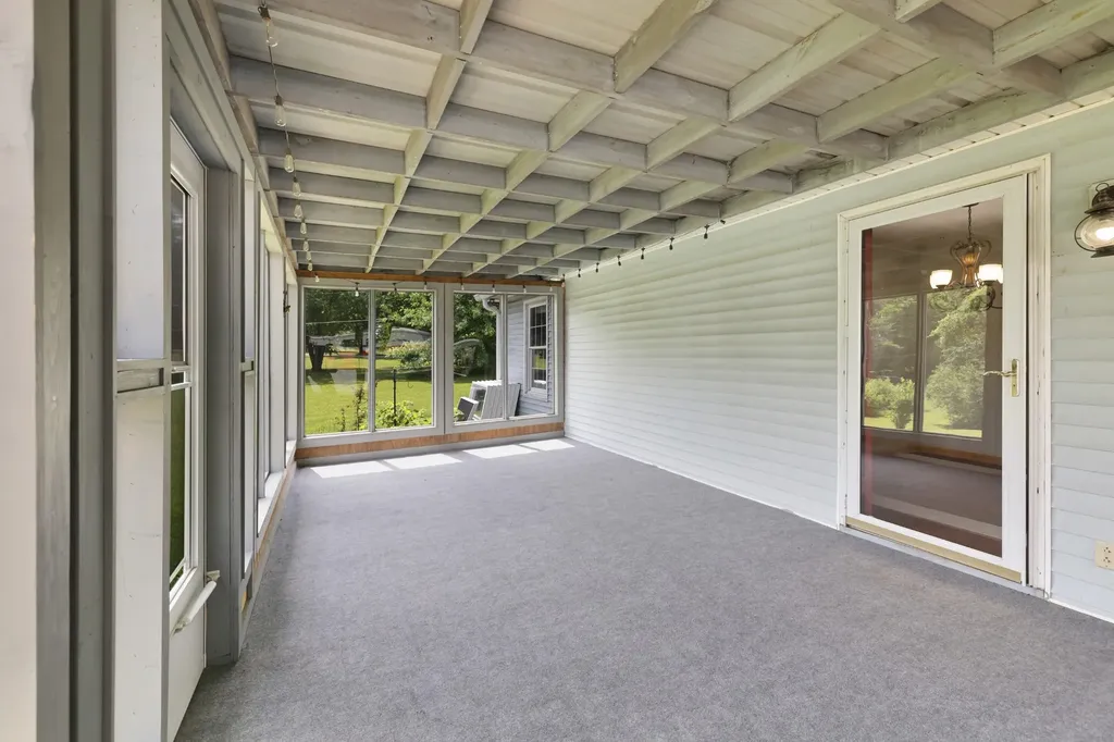 2736 Gideon Road Greenbrier TN 37073