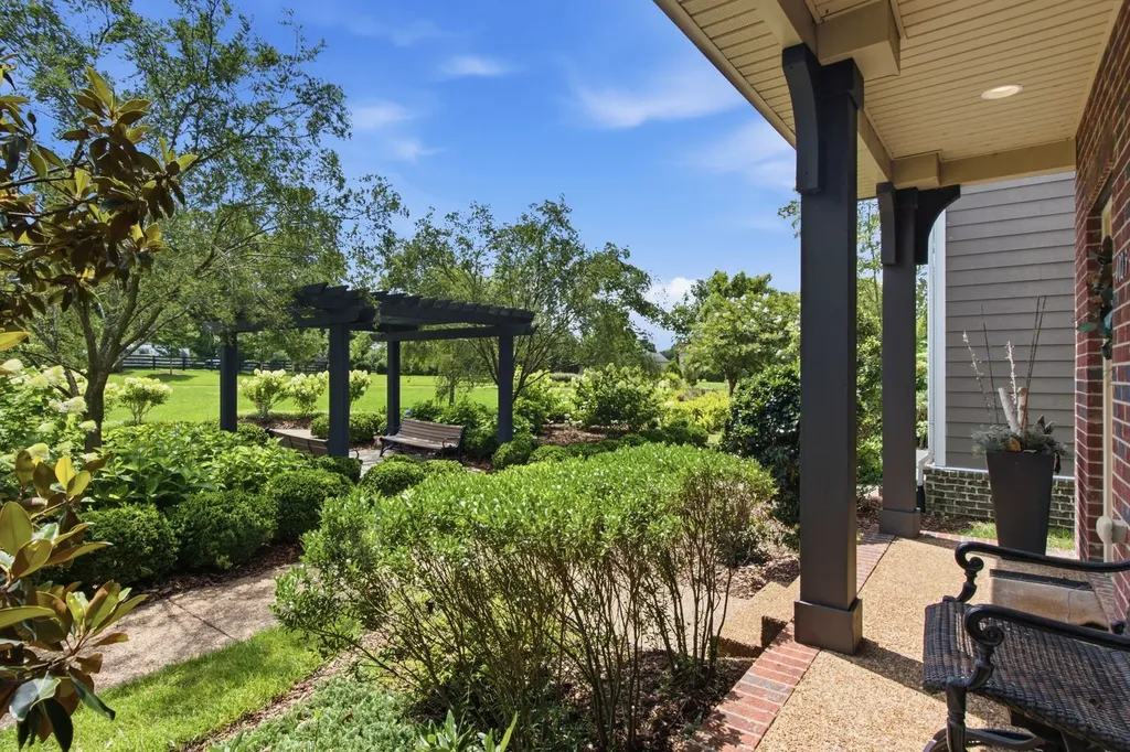 4025 Viola Lane Franklin TN 37069