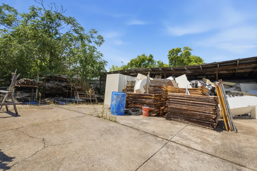 330 E Old Hickory Boulevard Madison TN 37115