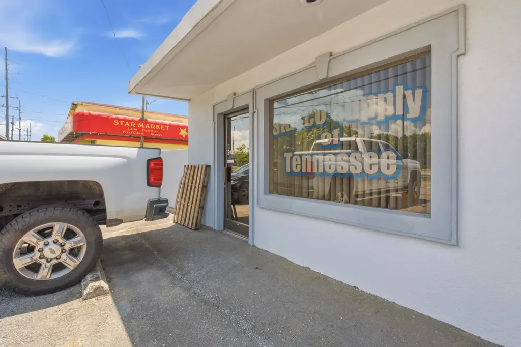 330 E Old Hickory Boulevard Madison TN 37115