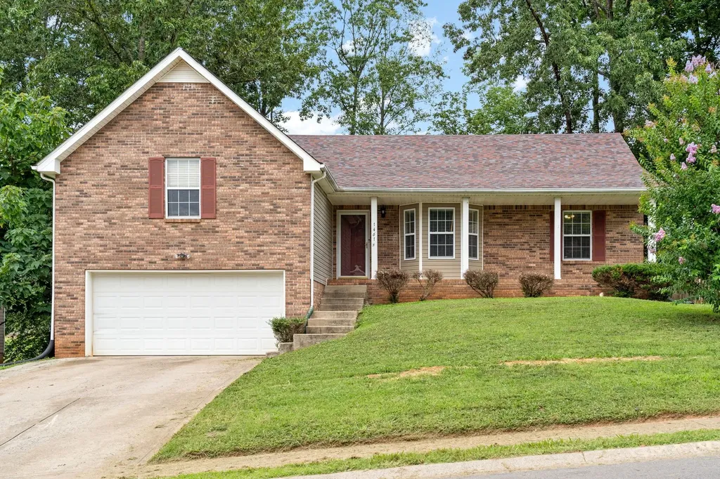 1461 Cedar Springs Circle Clarksville TN 37042