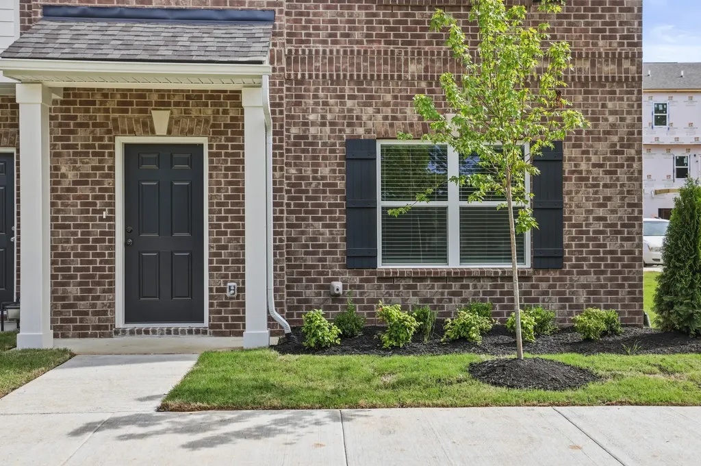 132 Rosebush Lane Lebanon TN 37087