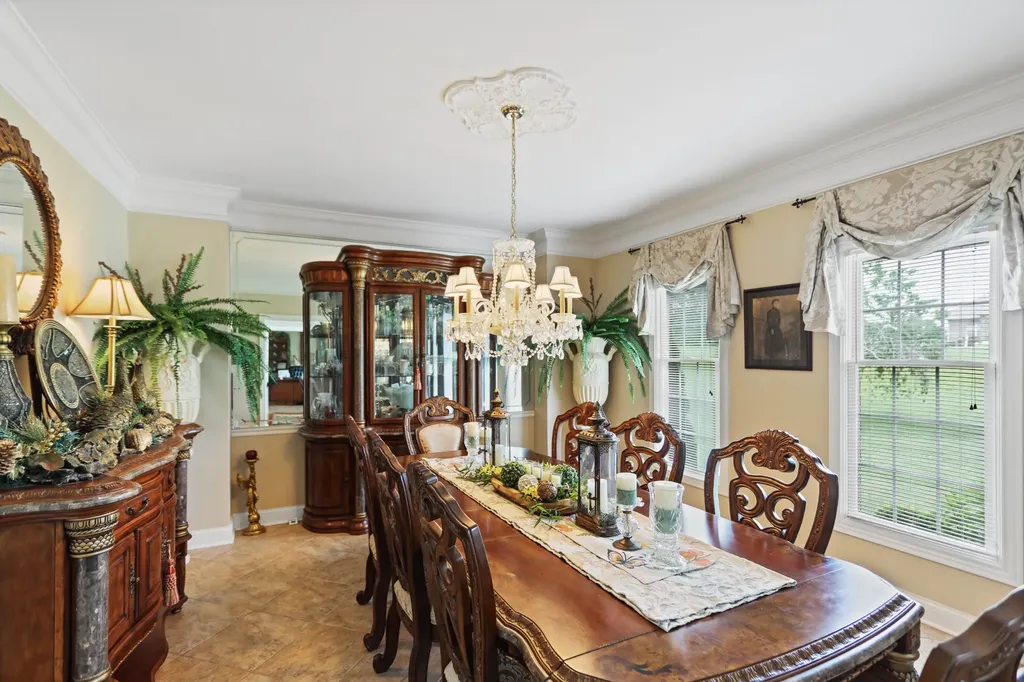 2025 Grandview Drive Greenbrier TN 37073