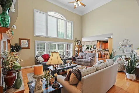2025 Grandview Drive Greenbrier TN 37073