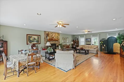 2025 Grandview Drive Greenbrier TN 37073