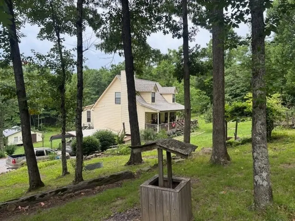 331 Briley Spring City TN 37381