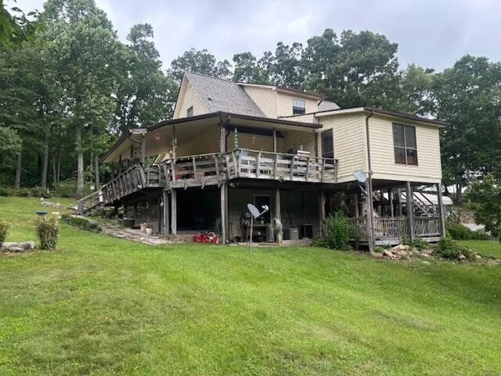 331 Briley Spring City TN 37381
