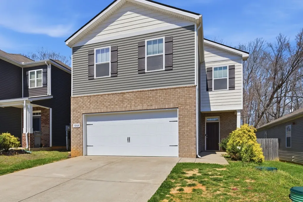 9268 War Eagles Way Ashland City TN 37015