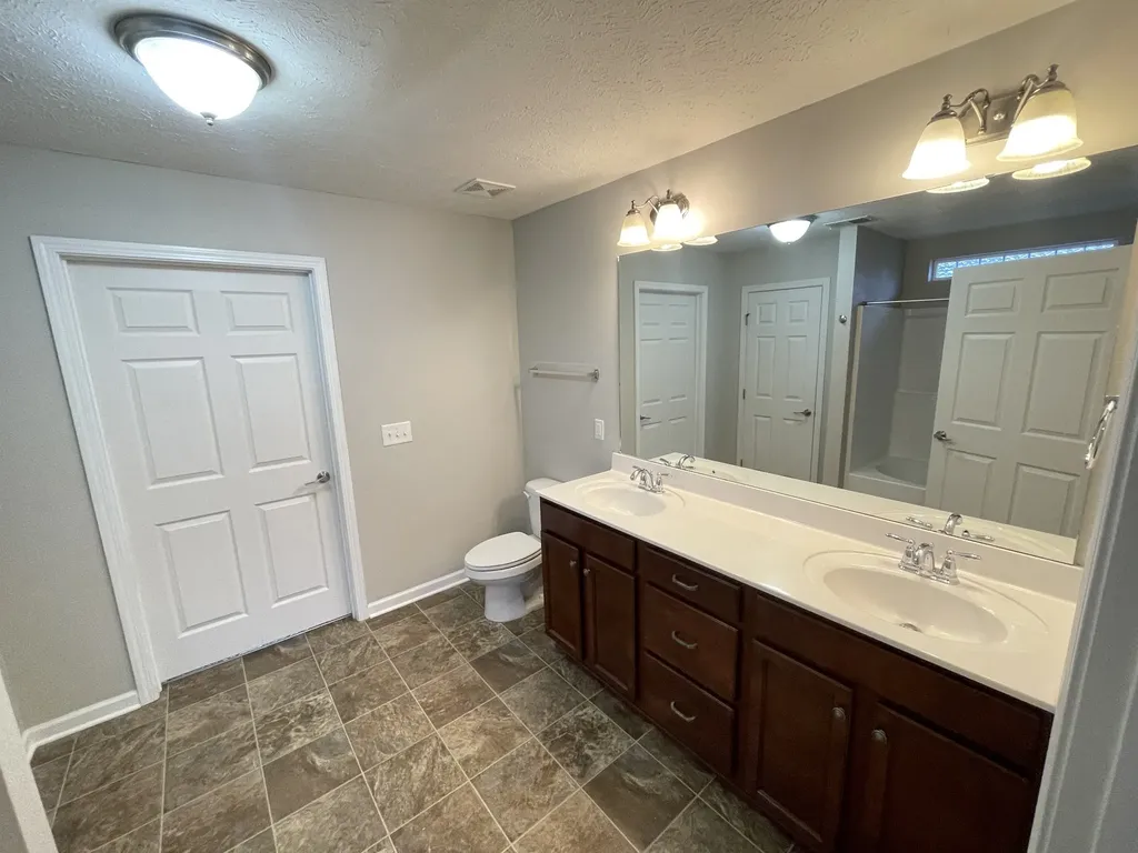 124 Granda Flora Drive White House TN 37188