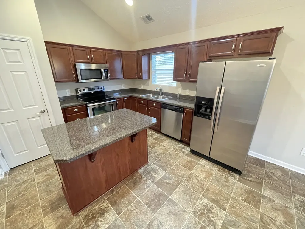 124 Granda Flora Drive White House TN 37188