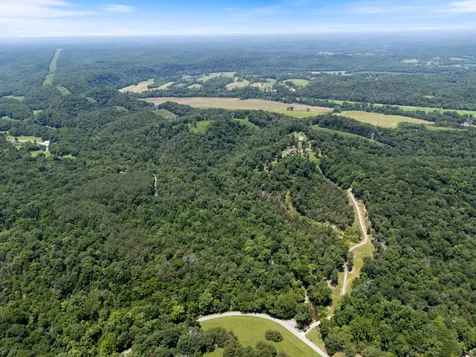 1370 Leatherwood Road White Bluff TN 37187