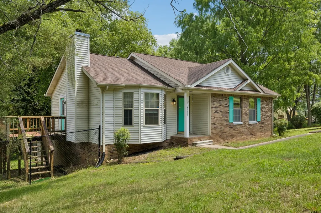 2649 Dotsonville Road Clarksville TN 37042