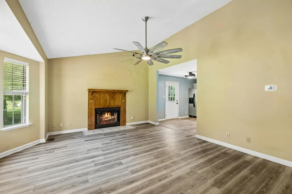 2649 Dotsonville Road Clarksville TN 37042