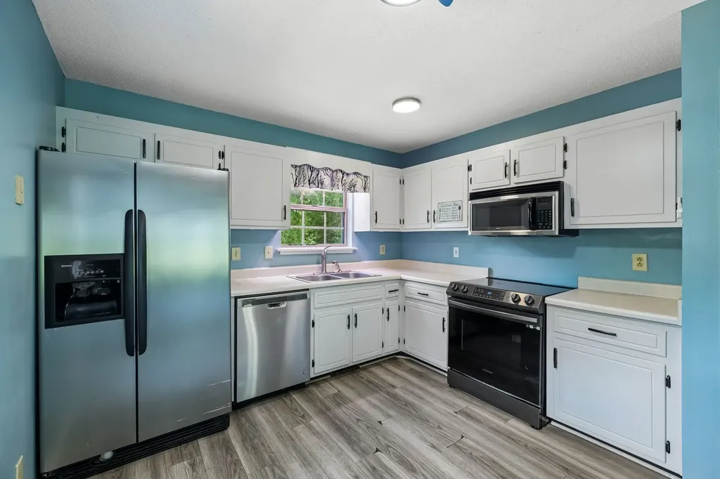 2649 Dotsonville Road Clarksville TN 37042