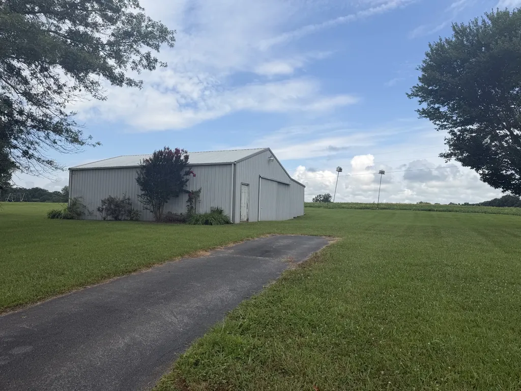 4007 Old Rock Island Road Rock Island TN 38581