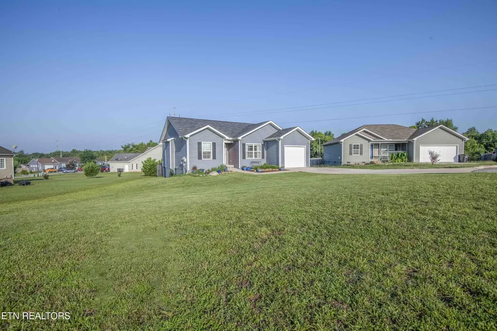 139 Hartfield Lane Loudon TN 37774