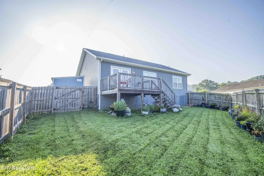 139 Hartfield Lane Loudon TN 37774