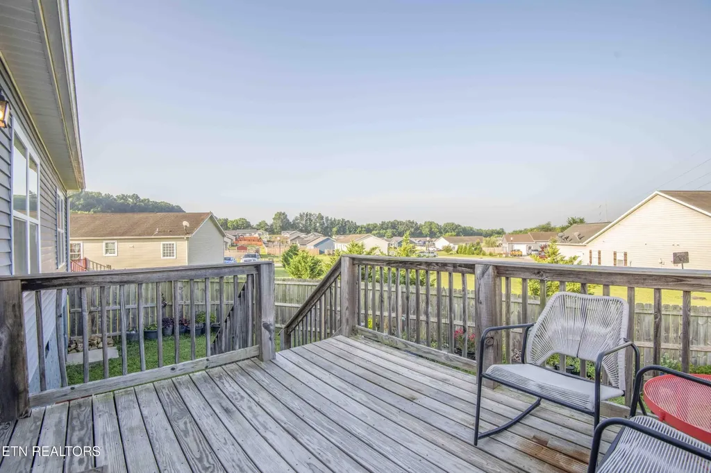 139 Hartfield Lane Loudon TN 37774