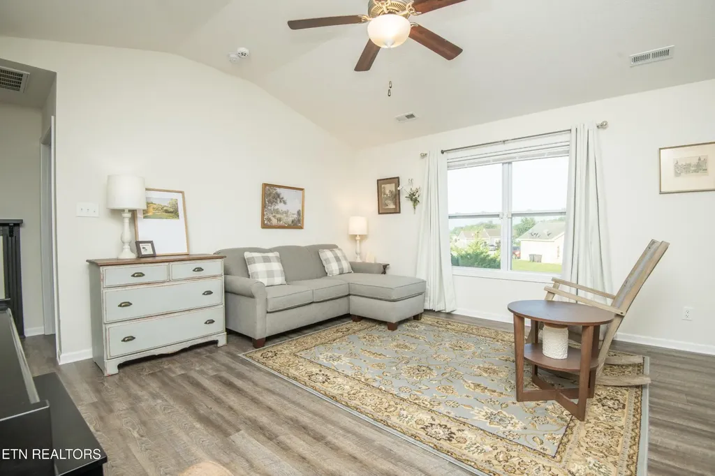 139 Hartfield Lane Loudon TN 37774