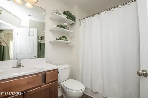 139 Hartfield Lane Loudon TN 37774
