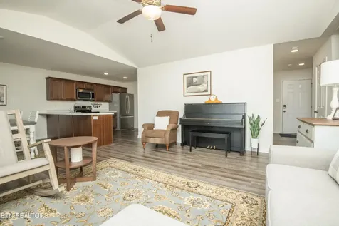 139 Hartfield Lane Loudon TN 37774