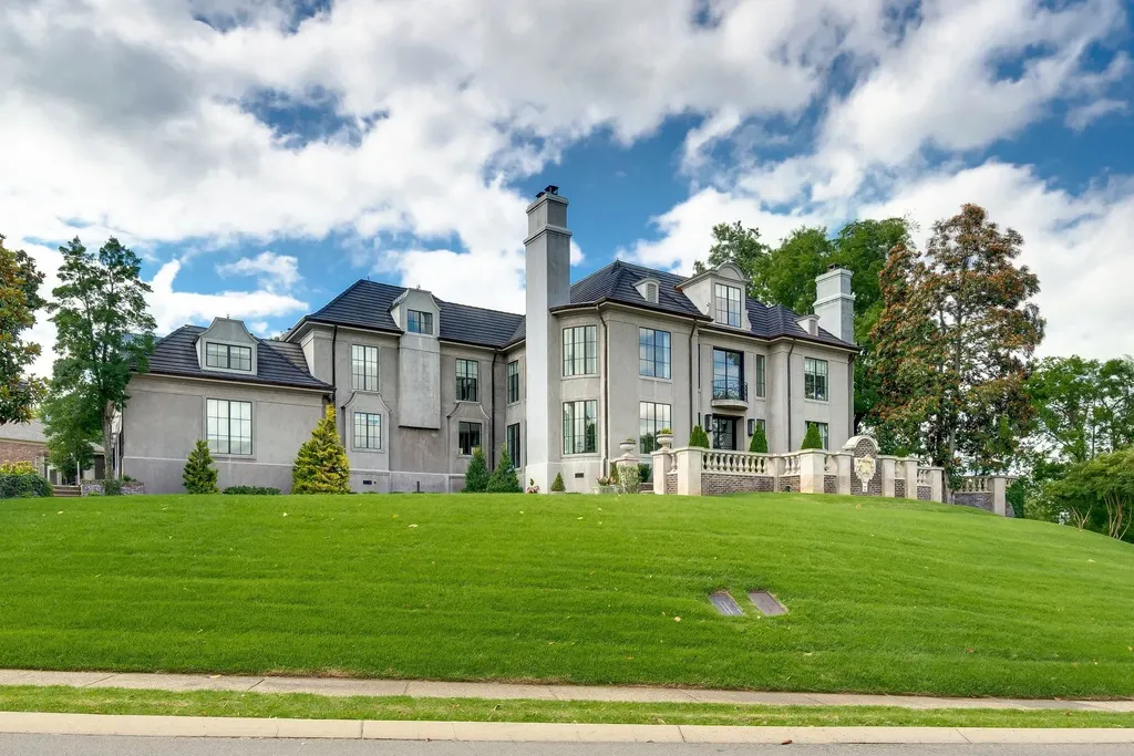 19 Inveraray Nashville TN 37215